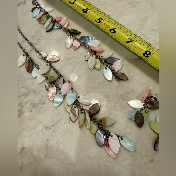 Like new MOP bead charm set (earrings/necklace/bracelet) pastels EXEX - Picture 3 of 8